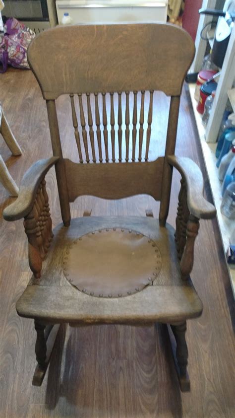 identify rocking chair  antique furniture collection