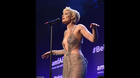 sexy singer halsey suffers wardrobe malfunction amfar gala and performs