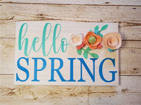 Hello Spring Sign With Felt Flowers Floral Decor Spring Etsy