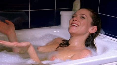 Anna Friel Nude And Sexy Photos The Fappening