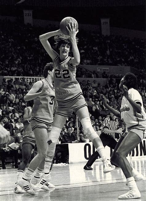 Anne Donovan A Power In Womens Basketball Dies At 56 The New York