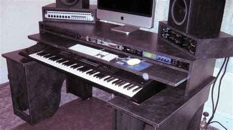 Diy recording studio desk dimensions. Simple and sweet built. | Home studio setup, Recording studio home, Studio desk