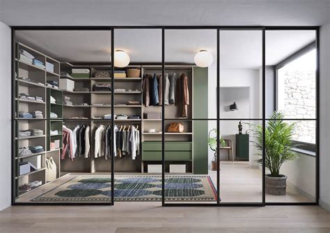 Pronoun dressing room written and maintained by failedslacker. Ankleidezimmer modern Novamobili | Idee deco, Deco ...