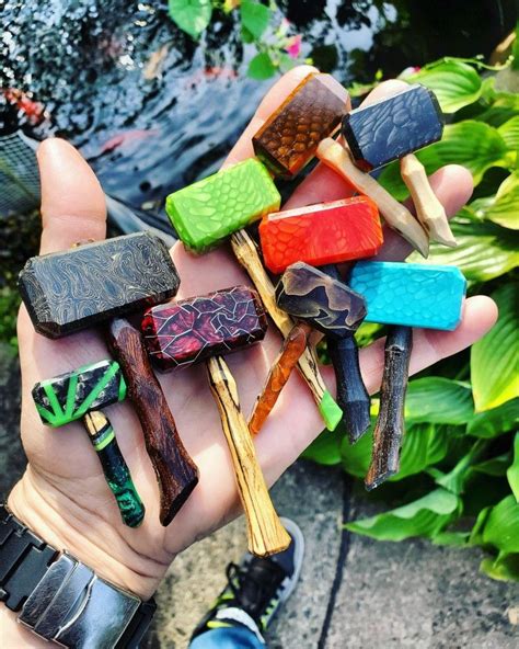 Mjolnir thor hammer pendants | Wood resin jewelry, Wood cookies, Diy