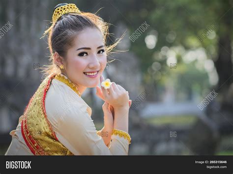 Beautiful Laos Women Image And Photo Free Trial Bigstock