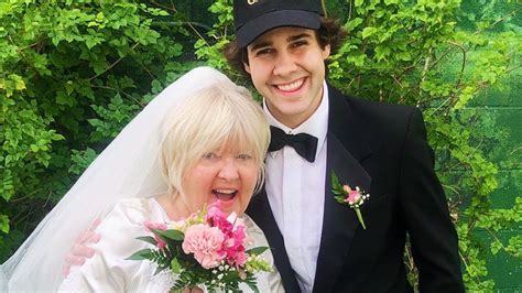 Hey @daviddobrik, just spitballing here … but if we get 100k mentions of #franksbigpour how would you feel about letting me pour a ridiculously big. David Dobrik Married Jason Nash's Mom In Ultimate Prank - YouTube
