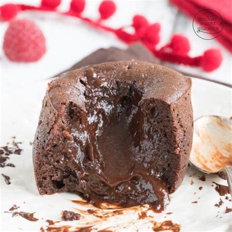 Lava Cake Schokotörtchen mit flüssigem Kern Rezept