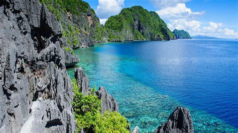 Top 20 Tourist Destination In The Philippines That You Should Not Miss