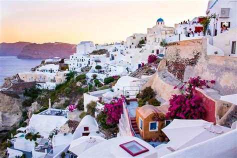 Santorini Fira Vs Oia And Travel Tips In 2020 Places In Europe