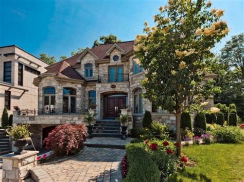 Luxury Home In Montreal Quebec Canada Property Details