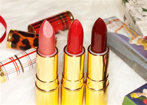 Avon Iconic Lipstick Holiday 2018 3 Bailey Murray Flickr