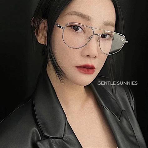 auth gentle monster jennie 26 02 eyeglass on carousell