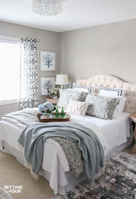 12 Ways To Create A Cozy Guest Bedroom Your Company Will
