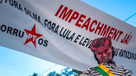 Brésil journée de manifestations contre Dilma Rousseff présidente aux