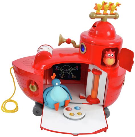 Twirlywoos Big Red Boat Activity Toy Reviews