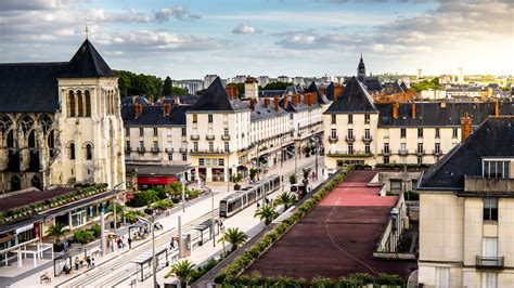 French City Guide Travel To Tours In Indre Et Loire Complete France