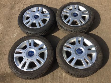 Ford Fiesta Ka 14 Alloy Wheels Excellent Tyres 1656014 In