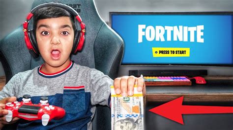 Giving My Little Brother 10000 To Quit Playing Fortnite Little Kid