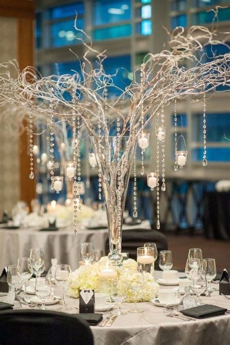 34 Perfect And Romantic Winter Wedding Branch Centerpiece