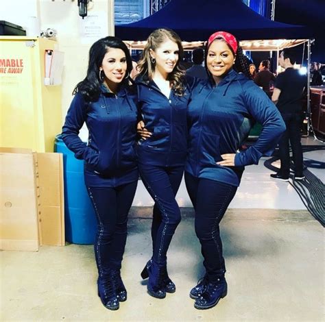 Chrissie Fit Anna Kendrick And Ester Dean Pitch Perfect Movie Anna Kendrick Pitch Perfect