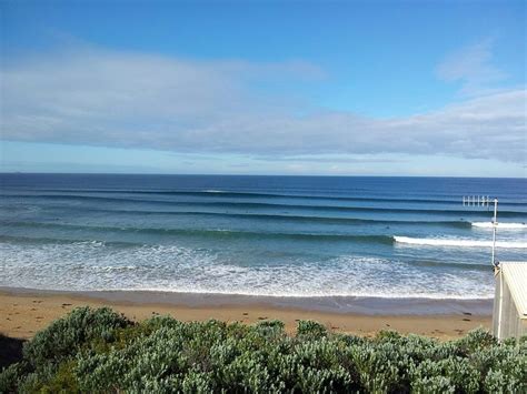 13th Beach The Bluff Surf Photo By Neil Hogan 1200 Am 16 Aug 2012