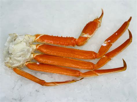 Colossal Snow Crab Legs