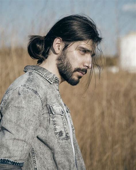 50 Popular Mens Ponytail Hairstyles Be Different In 2019 Mens