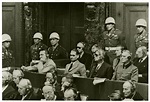 LeMO-Objekt: Foto: Die Führer des Dritten Reiches auf der Anklagebank ...