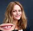 Pictures : Celebrities Who Won’t Fix Their Teeth - Vanessa Paradis Teeth