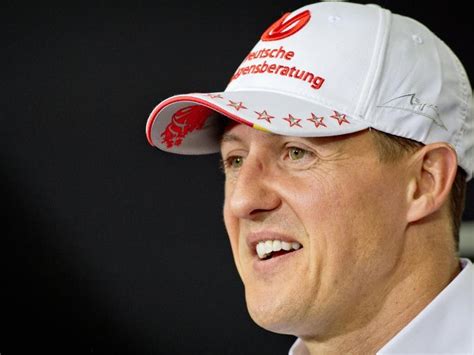 Michael schumacher generierte als formel 1 rennfahrer ein unglaubliches vermögen und war lange zeit der bestbezahlte deutsche sportler. Das ist Michael Schumacher - Sport News - Aktuelle ...
