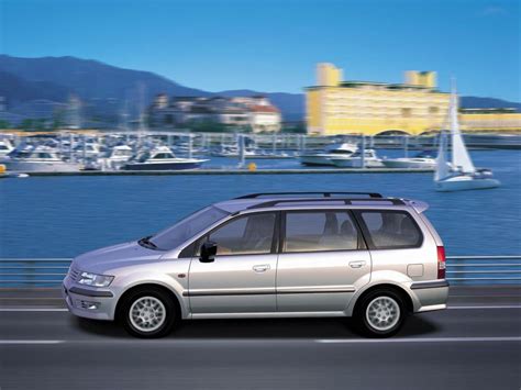 mitsubishi space wagon technical specifications and fuel economy