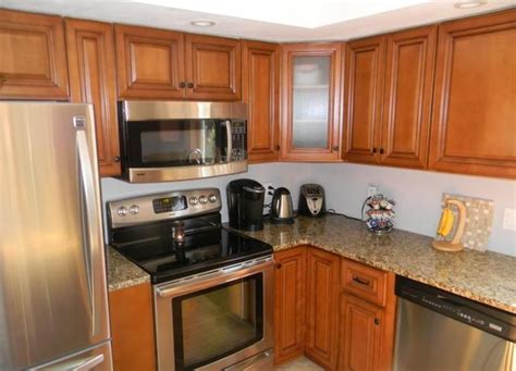 That's why we're here to help you create the kitchen of your dreams with cabinet options for every style, taste, and budget. ALL SOLID WOOD RAISED PANEL/SHAKER STYLE KITCHEN CABINETS ...