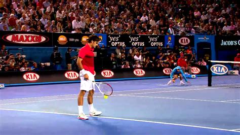 Ball Boy Classic Catch With Roger Federer Australian Open 2012 Youtube