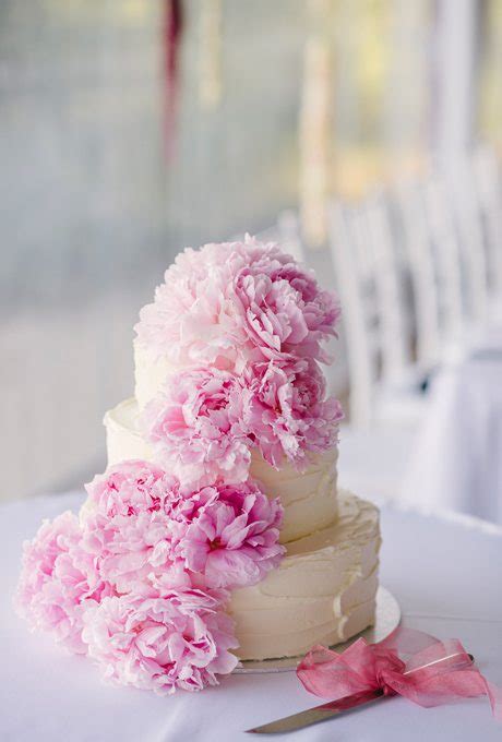 Pretty In Pink Wedding Day Cakes