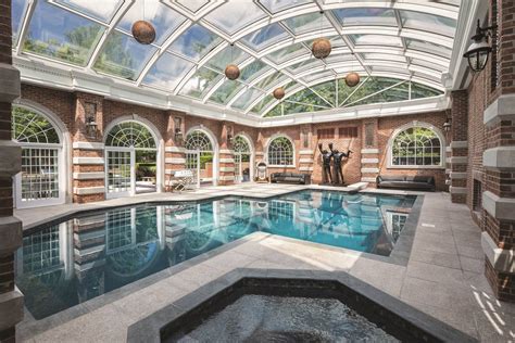 9 Homes With Indoor Swimming Pools