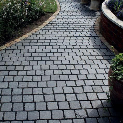 Solid Gray Paving Cobble Stone For Pavement 4 X 4 Inch Rs 12 Piece