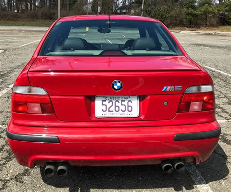 In 2000 bmw m5 was released in 1 different versions, 1 of which are in a body sedan. 2000 BMW M5 | Connors Motorcar Company