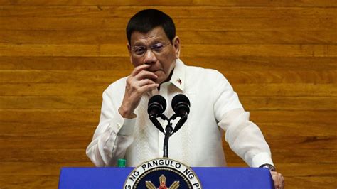 philippines duterte agrees to run as vice president in 2022