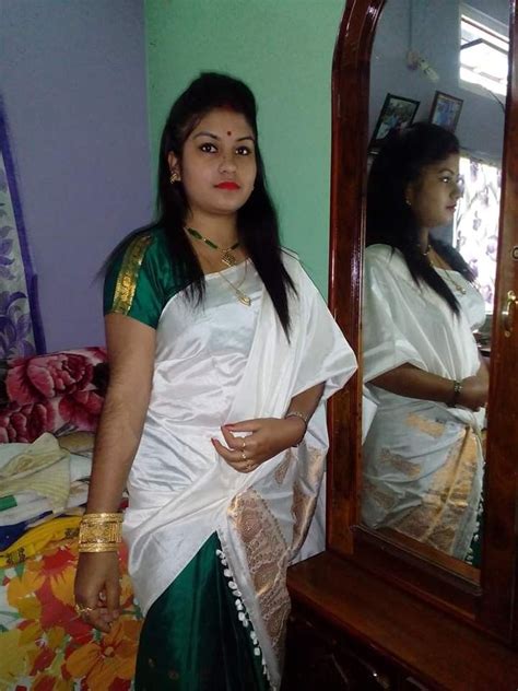 Pin By Kamlesh Kamat On Desi Beautiful Saree Indian Girls Saree