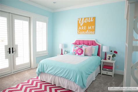 See more ideas about bedroom design bedroom decor aqua bedrooms. Pink and Aqua Blue Preteen Girls Bedroom