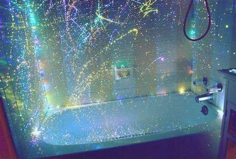 13 Beautiful Showers Photo Luminescent Shower Kunst Party Glow