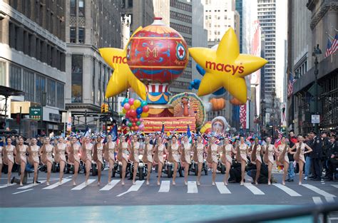 Student discount · returns warranty · zaful down to $0.99！ The 96-year history of the Macy's Thanksgiving Day Parade ...