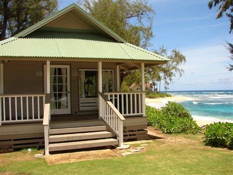 Live In Hawaii For A While Beachfront Cottage Hawaii Homes Hawaiian