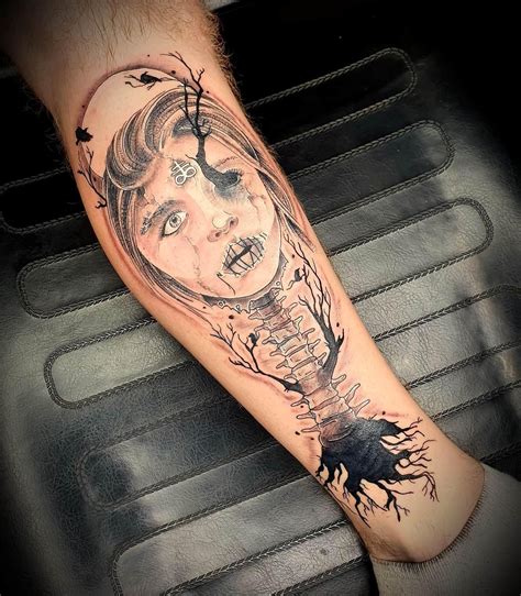 Chloe Grace Moretz Horror Tattoo Done By Tay Ashby Deadmind Tattoo In