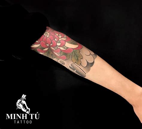 Tìm ghim này và nhiều nội dung khác tại a hình xăm hoa của luân còm tats. Hình xăm hoa mẫu đơn, tattoo for girl, tattoo for mens, tattoo mini, hình xăm nhỏ, hình xăm mini ...