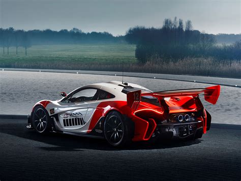 The mclaren f1, released back in the nineties, was designed to be the most technically capable by that yardstick, the mclaren p1 had a lot to live up to as the f1's spiritual predecessor at the top of the. McLaren_P1_Senna_2 - AutoGuru.at