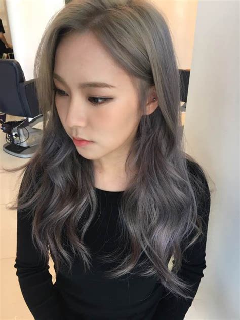 Lavender Ash Brown 2017 Hair Color Trend Trending Hairstyles For Girls