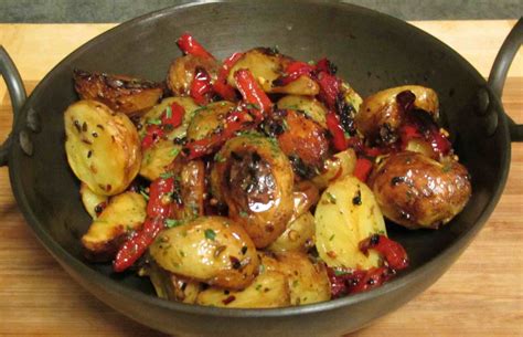 spicy roast potatoes and peppers side dishes sybaritica