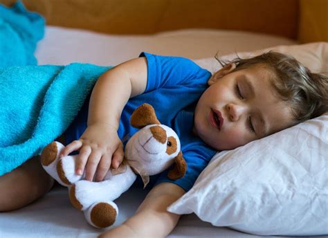 10 Things That Happen To Children When They Sleep With Their Mouth Open