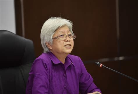 Bahagian, termasuklah pola pertambahan warga emas, masalah pengabaian warga emas, dan. Mahkamah Keluarga perlu demi tangani kes keganasan rumah ...